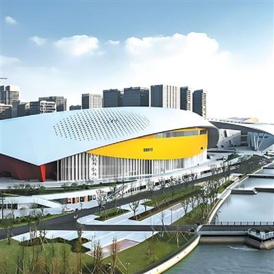 Glass Facade Installation